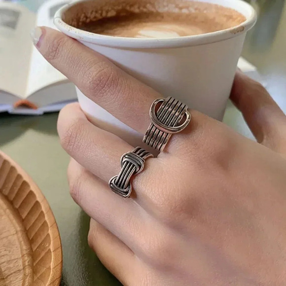 Minimalist 925 Sterling Silver Buckle Belt Ring Silver Vintage Geometric Ring - Picture 3 of 5